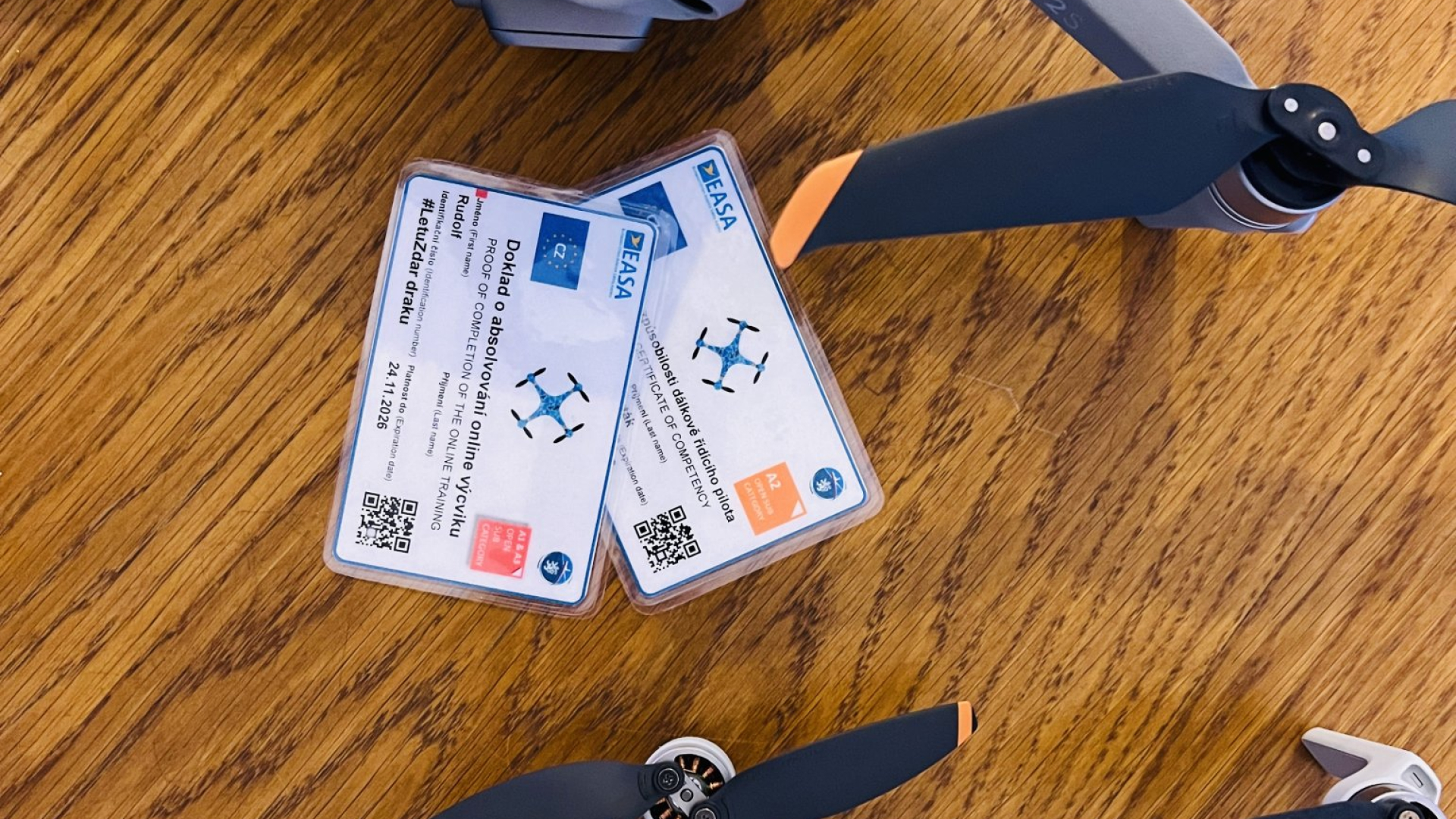 ridicak-na-dron-do-podkategorii-provozu-a1-a3-a-a2.jpg