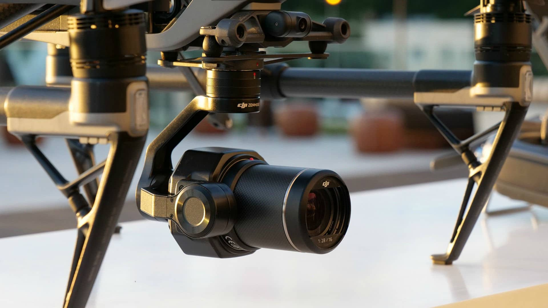 kamera-dji-zenmuse-x7-blog-dronpro.cz.jpg