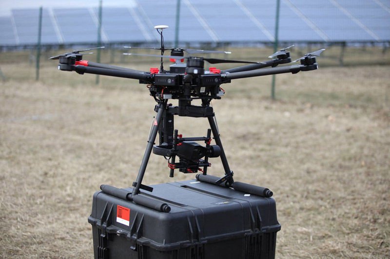 DJI Matrice 600 a termokamera Wiris