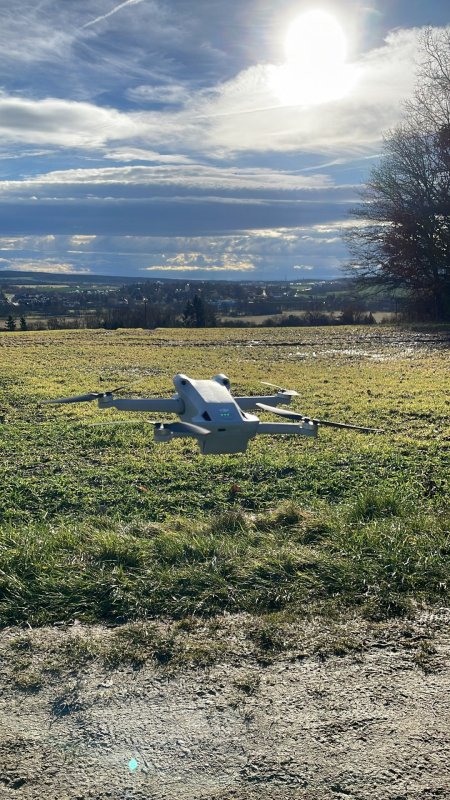 Krauzovic dron DJI Mini 3 Pro v letu3