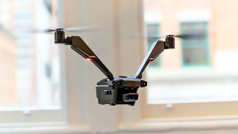 Unikátní V-kopter Falcon s dvojicí rotorů
