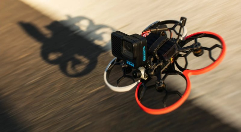 GoPro Hero 10 Black Bones na FPV dronu