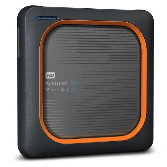 Externí disk Western Digital Passport je pro dronaře jako dělaný