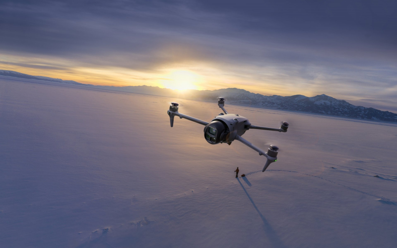 DJI Mavic 4 Pro_Lifestyle