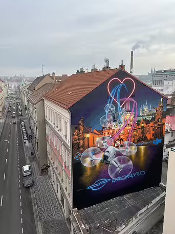 Murál s drony na pražském Smíchově