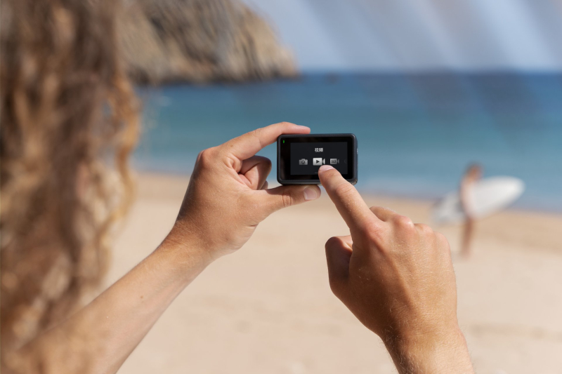 Osmo Action 4 zadní displej akční kamery