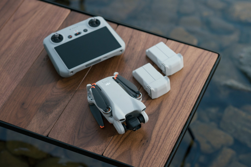 Dron DJI Mini 3 s příslušenstvím