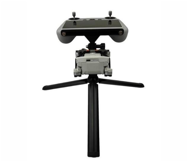 Rukojeť pro ruční natáčení s dronem DJI Mini 3 Pro a DJI RC zezadu