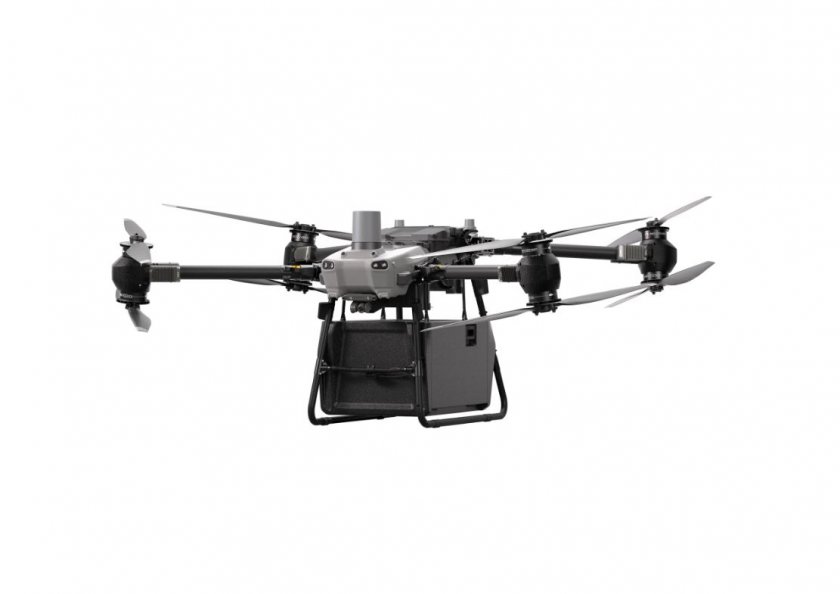 Delivery dron DJI FlyCart 30 ze strany