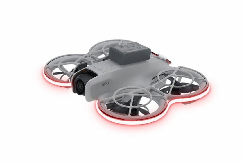 Červený LED pásek na dron DJI Neo