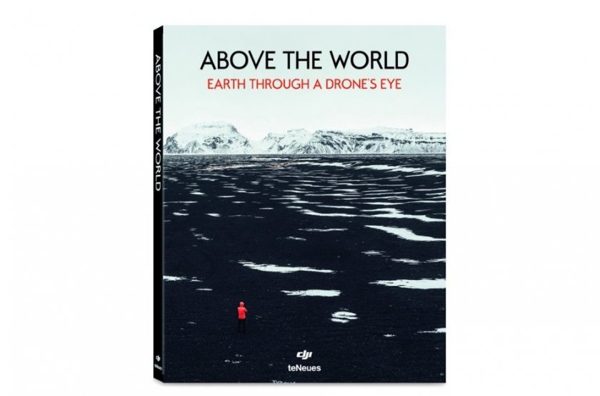 Kniha – Above the World