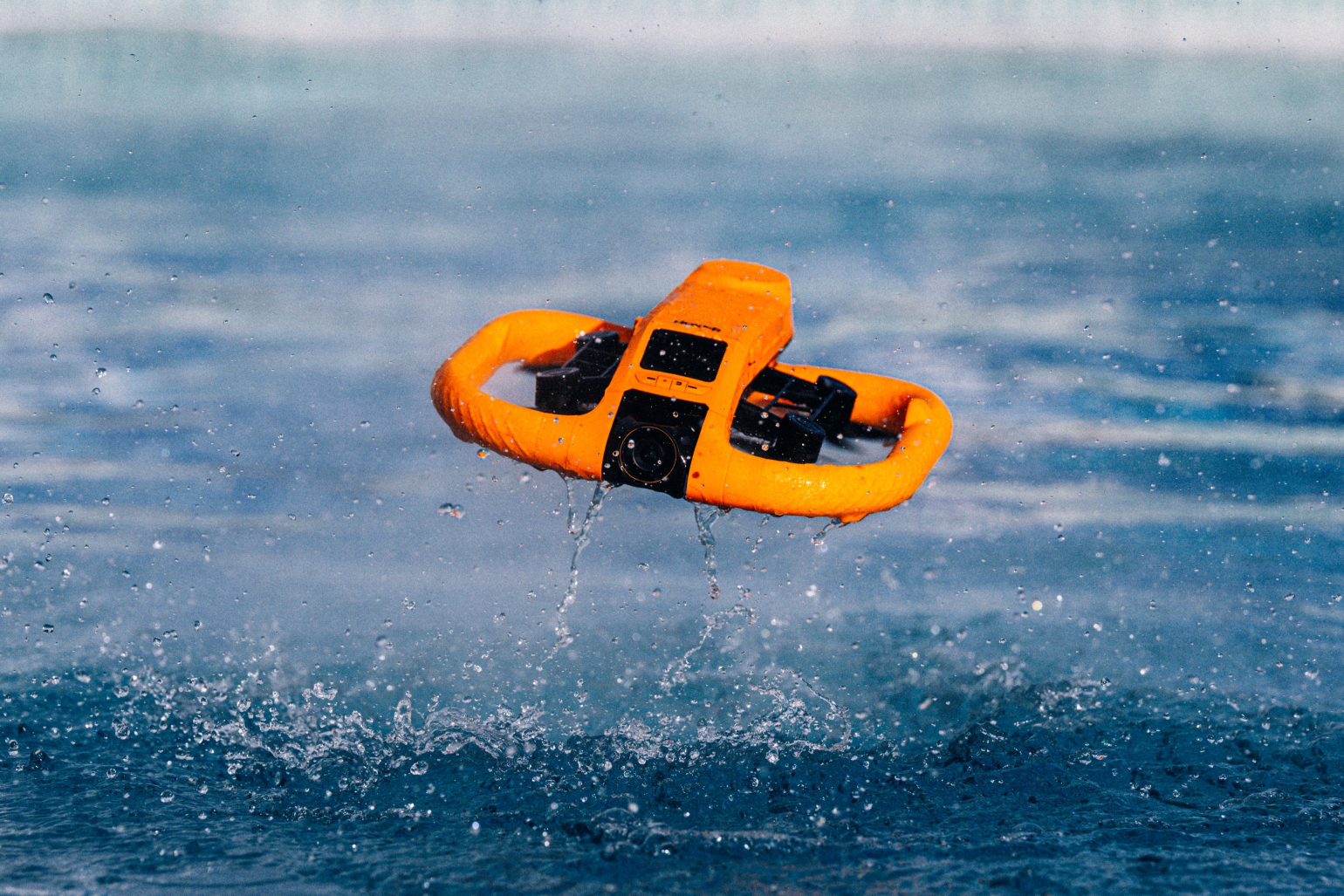 HOVERAir AQUA vodotěsný