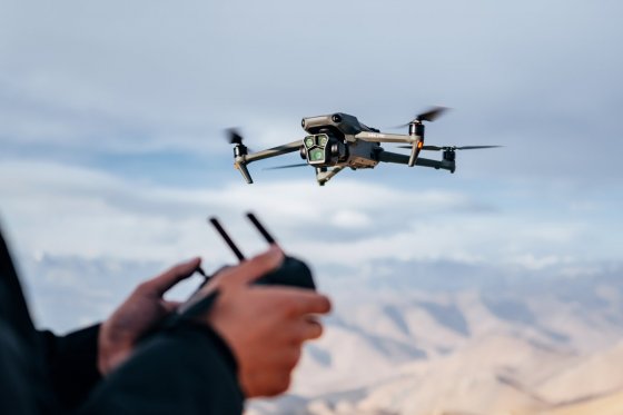 dji mavic 3 pro