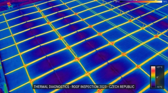 002_aerial-thermal-view-of-a-czech