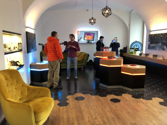 be35d75066d276d32d08854b29b83903