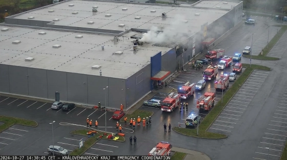 001_aerial-view-of-a-czech-emergency