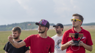 Pilotování dronu ve SPECIFIC