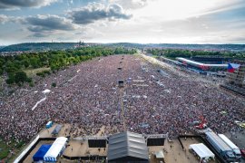 Demonstrace Letná 23.6.2019
