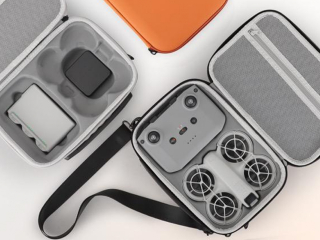 Světle šedé pouzdro na dron DJI Neo