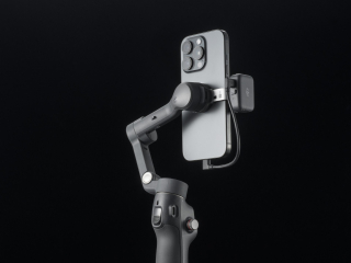 Ruční stabilizátor na mobil DJI Osmo Mobile 8