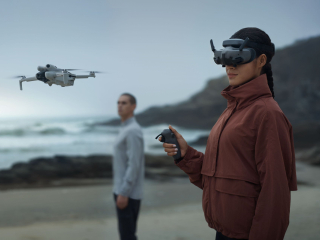 Ovladač DJI RC Motion 3 k závodnímu dronu