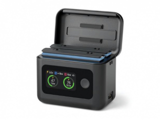 Oboustranný nabíjecí box pro akční kameru Insta360 X5