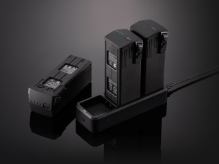 DJI Mavic 3 nabíjecí stanice na tři baterie (100W)
