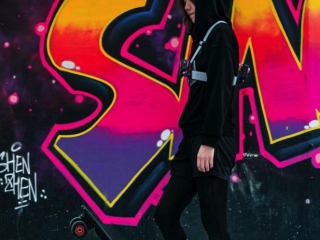 Hrudní popruh s předním a zadním adaptérem pro připojení akční kamery