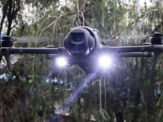 Dobíjecí LED světla pro dron DJI Mavic 4 Pro