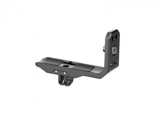 29617-horizontalni-adapter-z-hlinikove-slitiny-na-kameru-insta360-x4-ze-strany