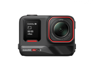 31373-akcni-kamera-insta360-ace-pro-2-objektiv