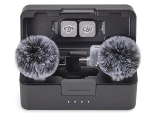 DJI Mic Mini 2 (2 TX + 1 Mobile RX + Charging Case) ze předu.jpeg