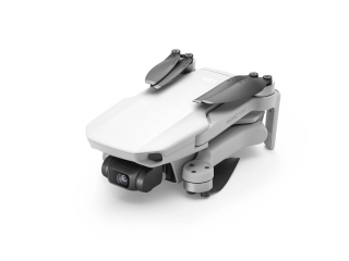 11372-dron-dji-mavic-mini-ze-strany-