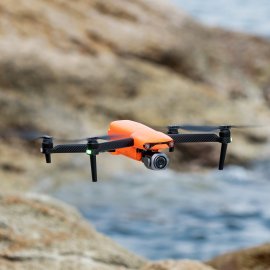 Dron Autel EVO Lite+ během letu