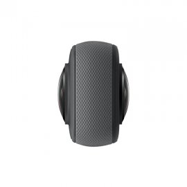 Kamera Insta360 X3 z vrchu