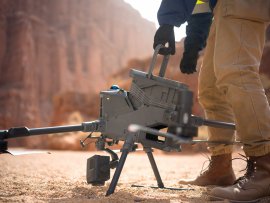 DJI M400 ze zadu
