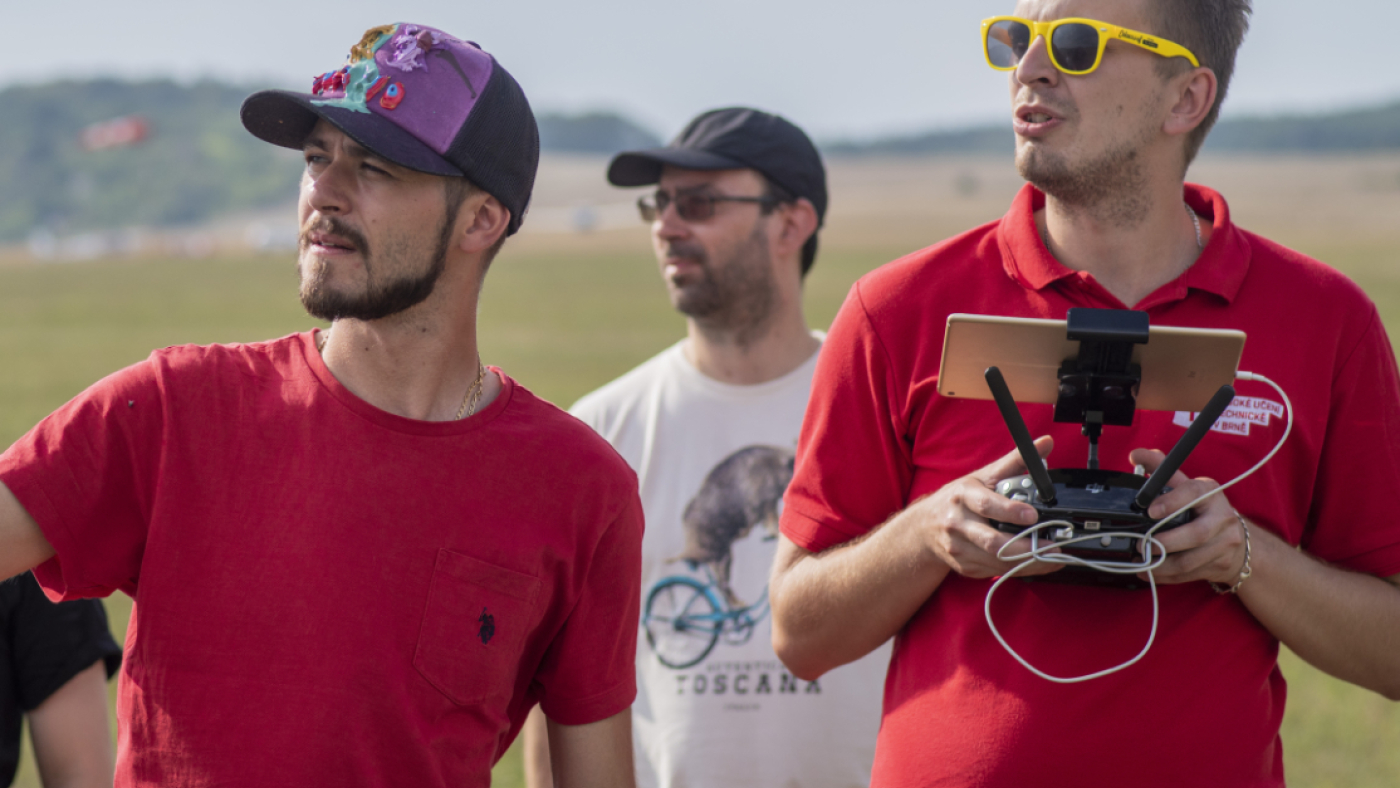 První start – online školení létání s dronem