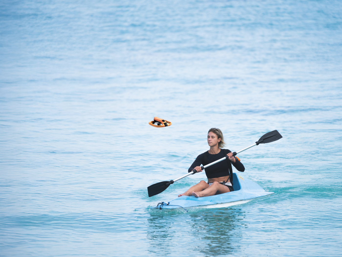 HOVERAir AQUA kayak