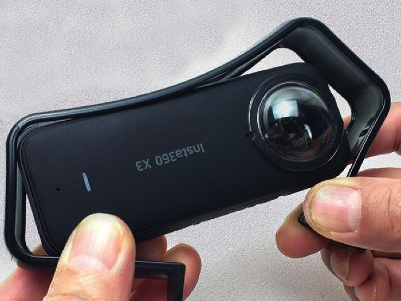 Horizontální ABS rám na kameru Insta360 X3