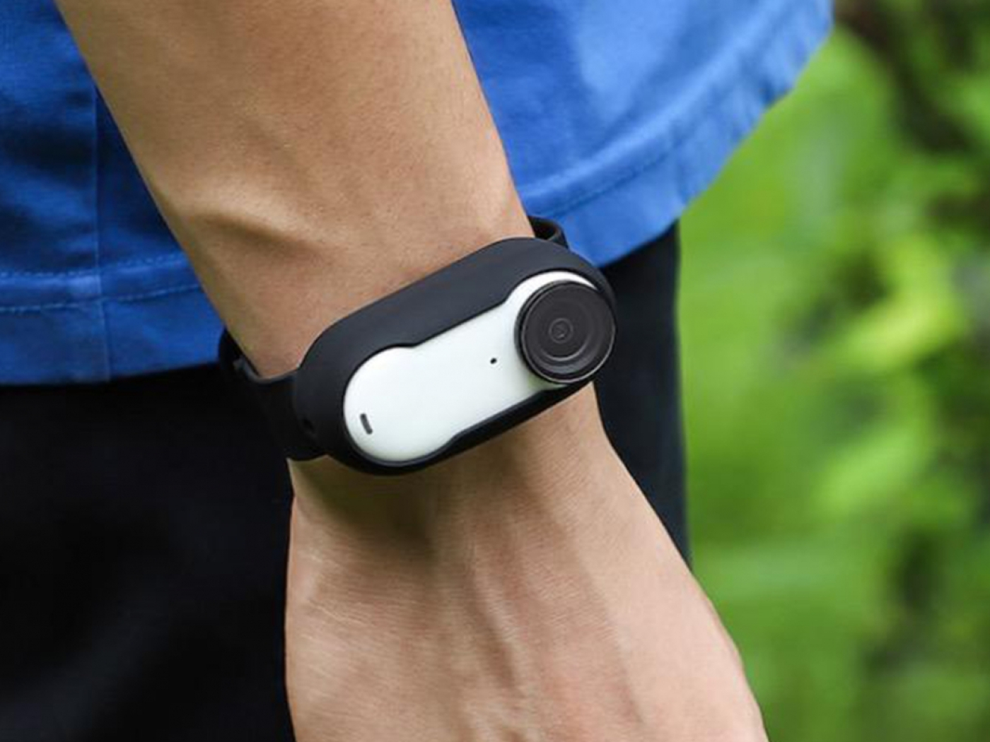 Černý silikonový kryt a popruh na kameru Insta360 GO 3