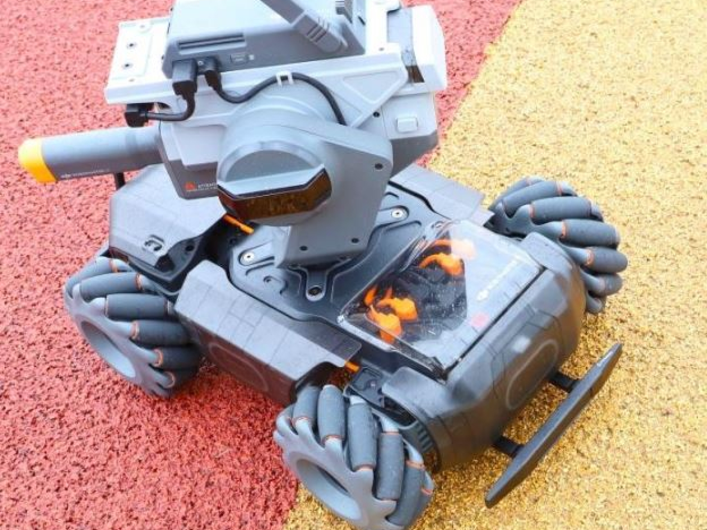 Zadní hliníkový nárazník na DJI RoboMaster S1