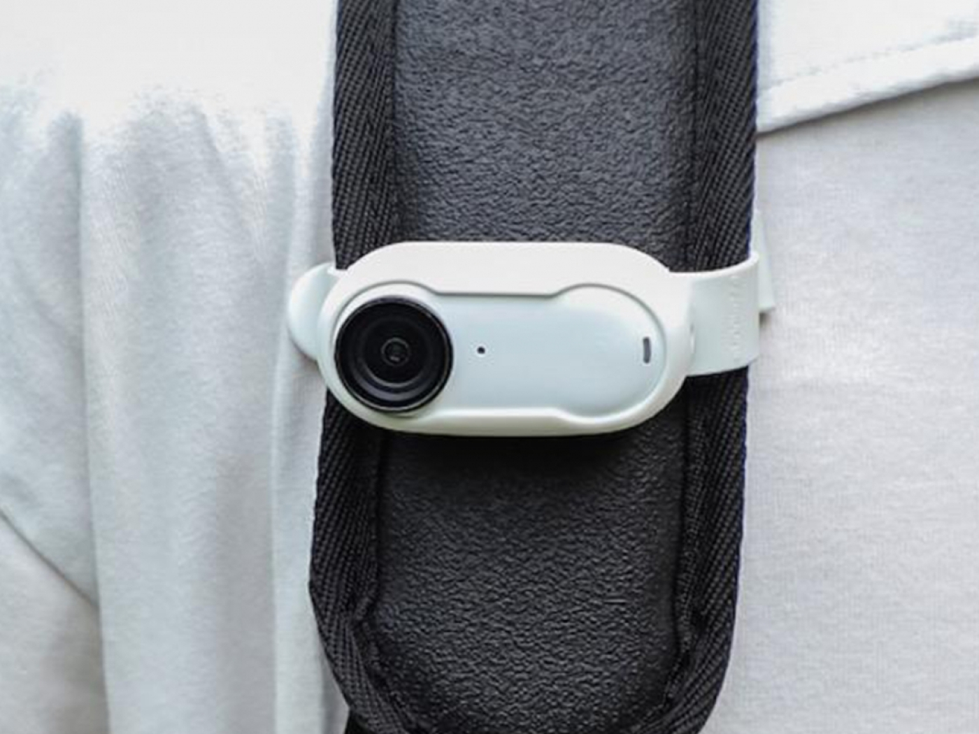 Černý silikonový kryt a popruh na kameru Insta360 GO 3