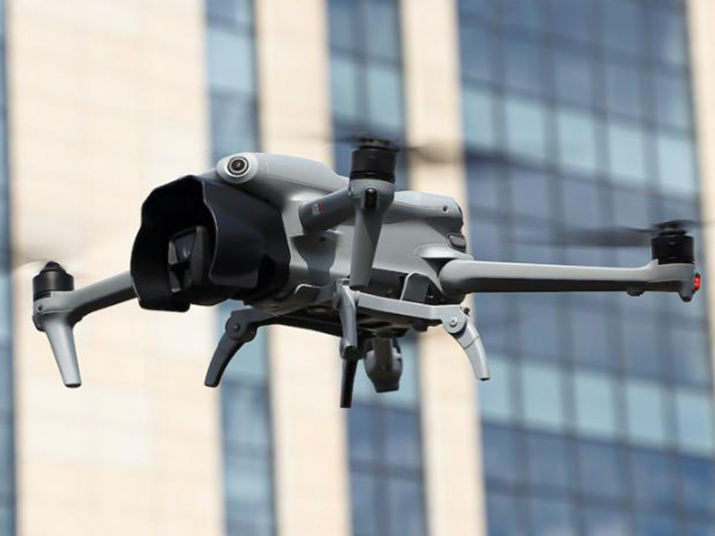 Sluneční clona na objektiv dronu DJI Air 3