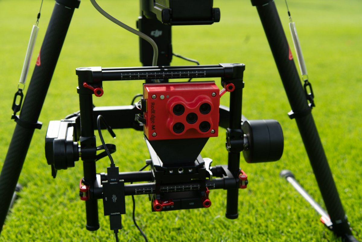 Bezpilotní letadlo - multispektrální kamera pro dron