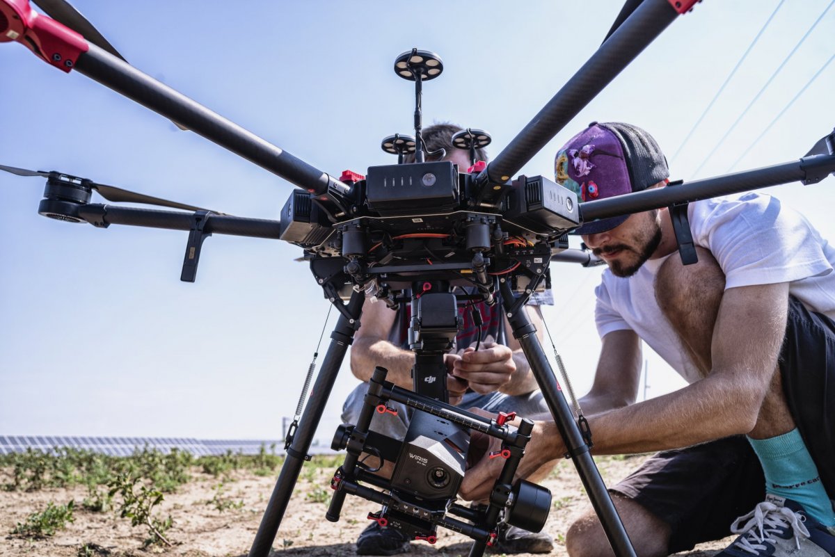 Pravidla pro létání s drony - dron s termokamerou