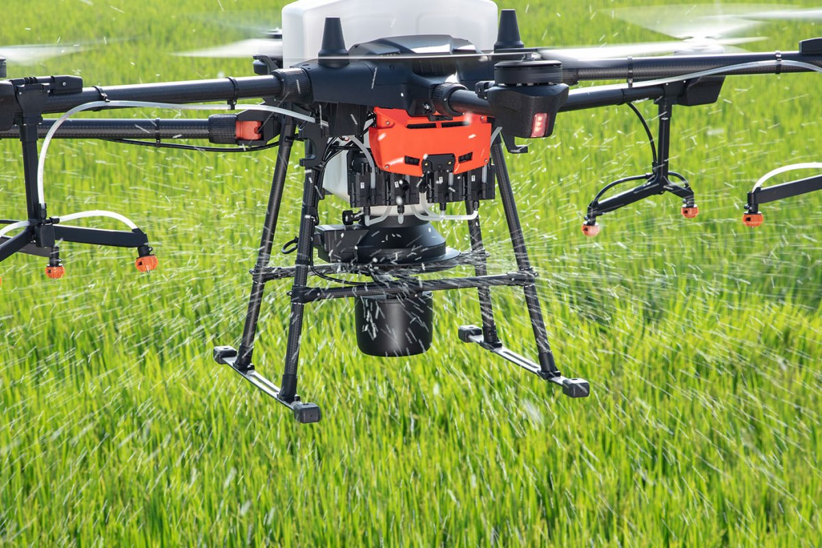 Dron pro zemědělství DJI Agras T20
