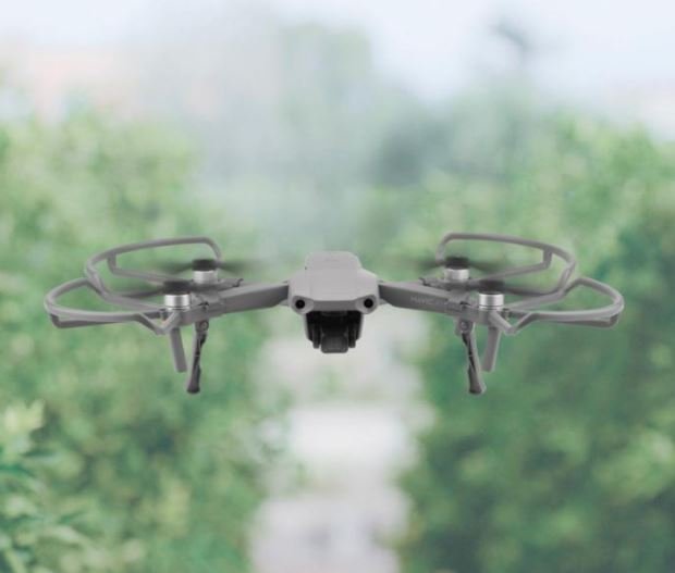 Ochranné oblouky a zvýšené přistávací nohy na dron v praxi