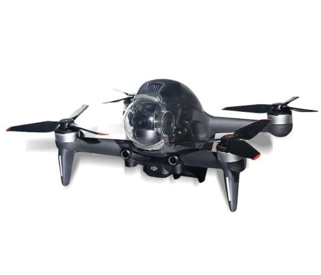 Kryt gimbalu DJI FPV závodního dronu nasazený