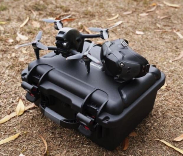 Cynova voděodolný kufr na DJI FPV závodní dron