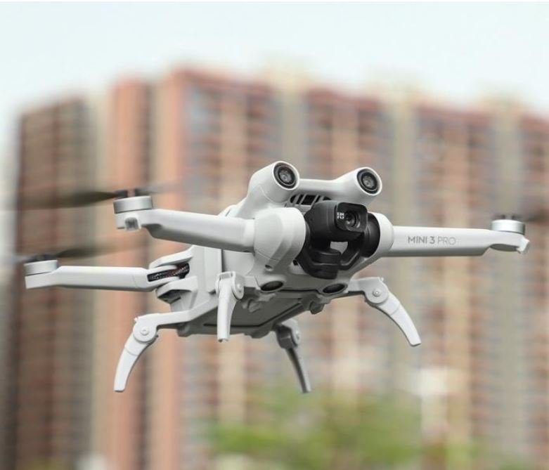 Skládací podvozek na dron DJI Mini 3 Pro z boku